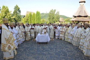 sfintirea noii biserici Manastirea Barsana 30 Iunie 2012